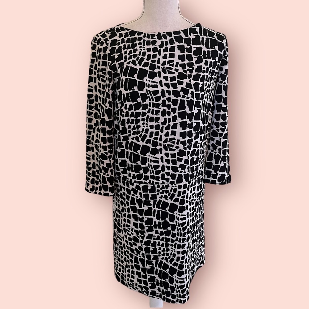 Tahari ASL Black and White Animal Print 3/4 Sleeve Sheath Dress 2